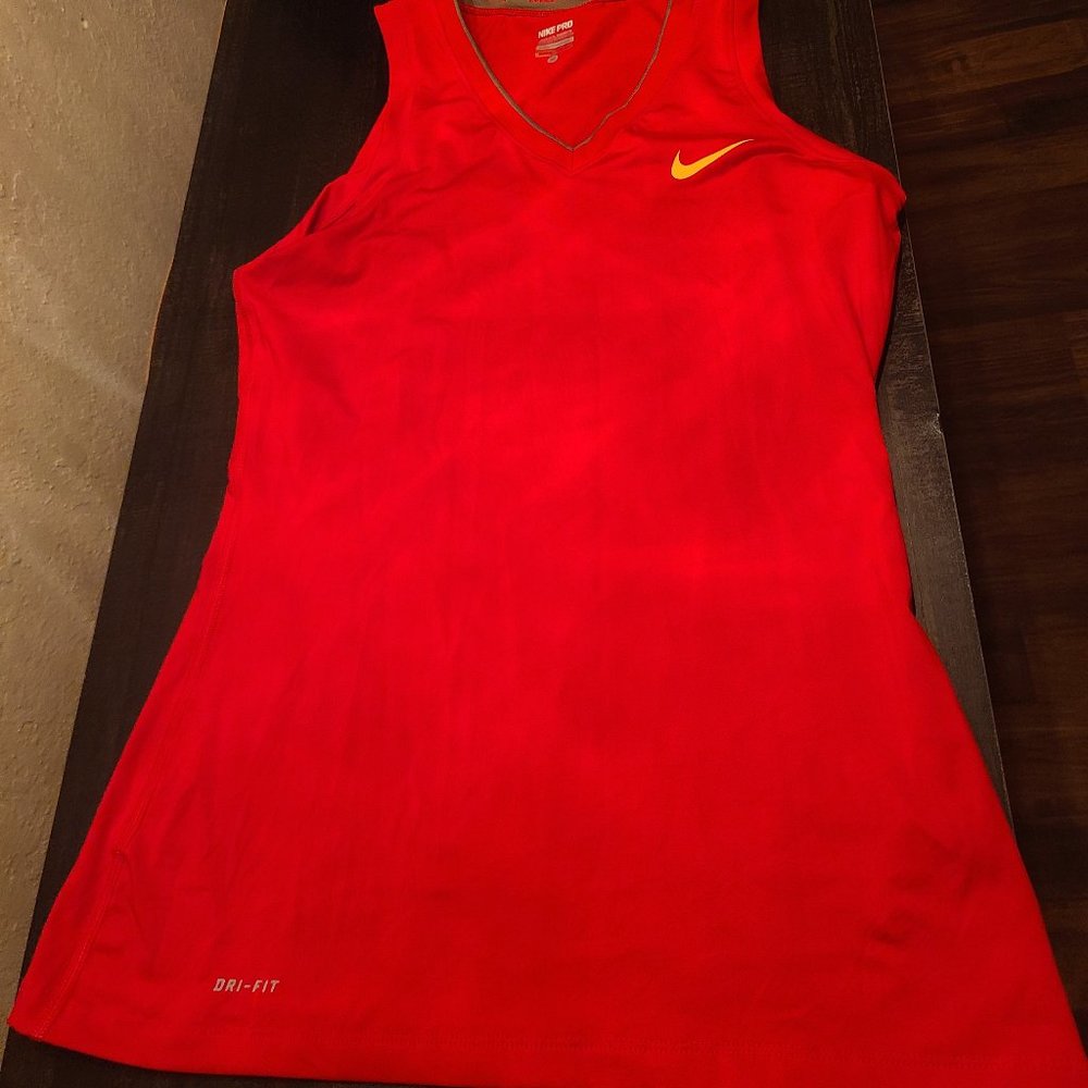 Nike Dy Fit Tank